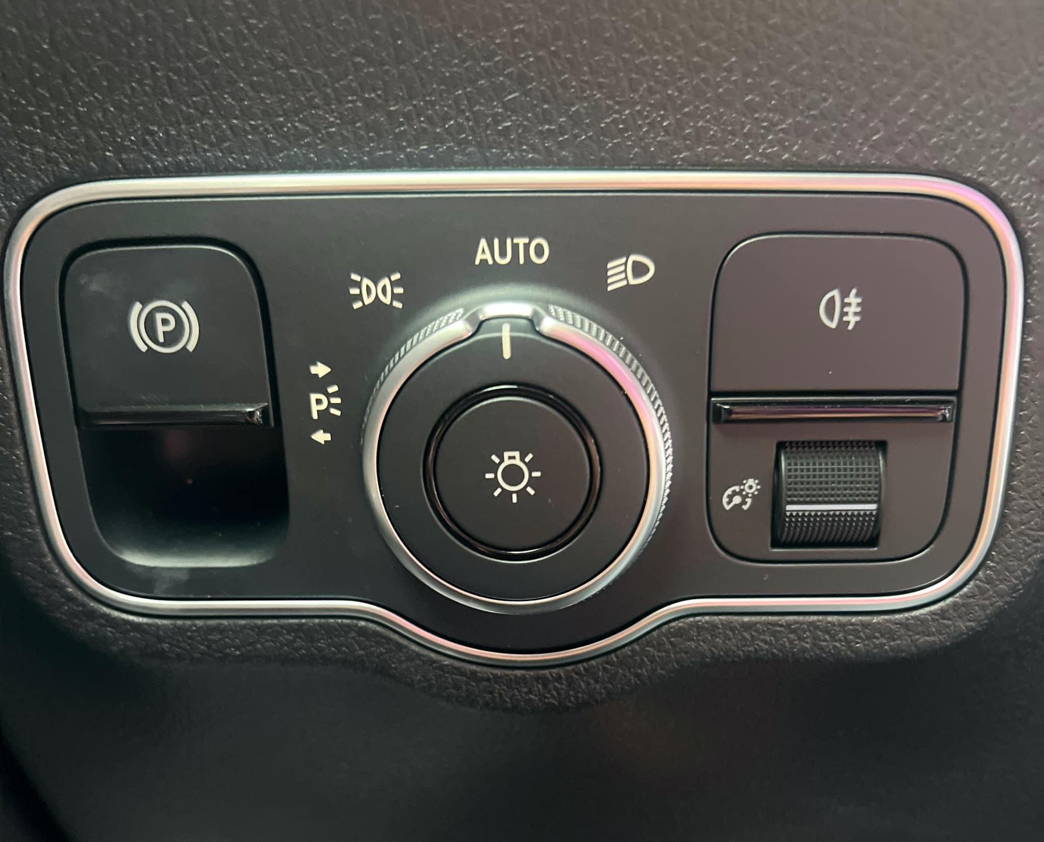 MercedesBenzGLB (10)