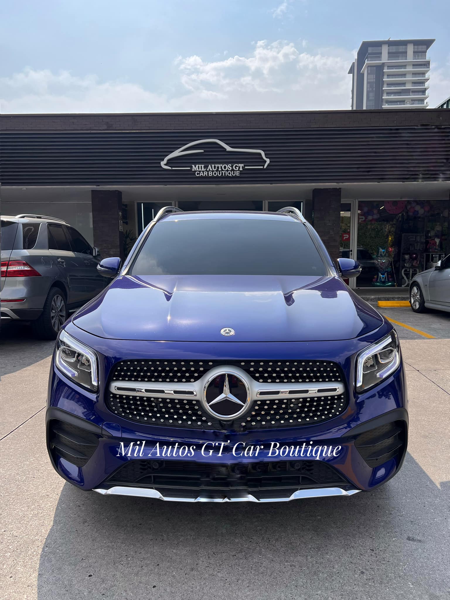 MercedesBenzGLB (8)