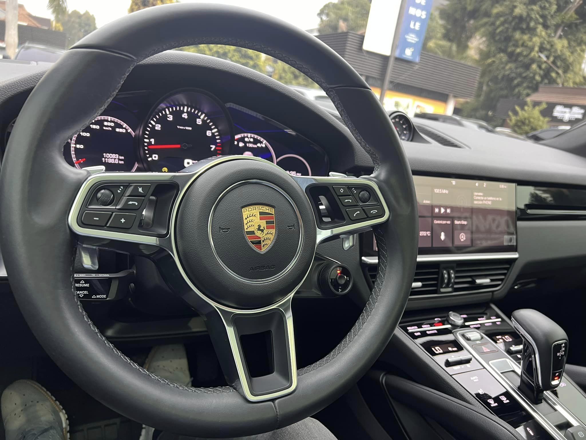PorscheCayenne (13)