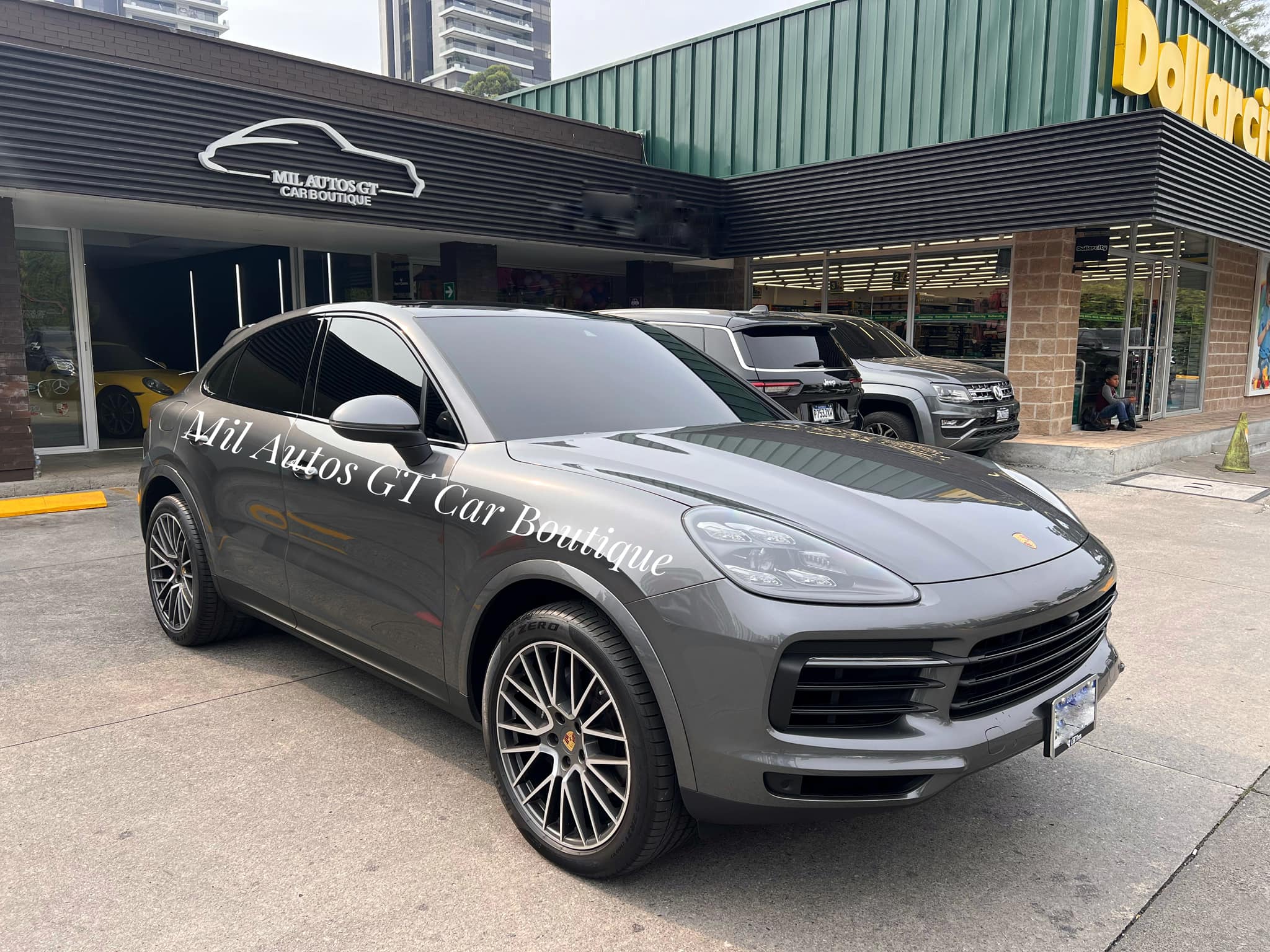 PorscheCayenne (8)