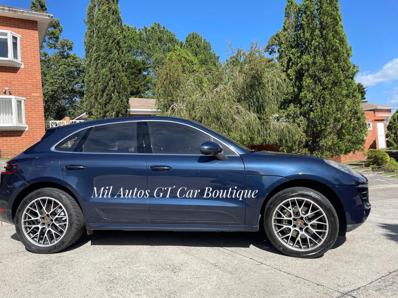 Porsche Macan S