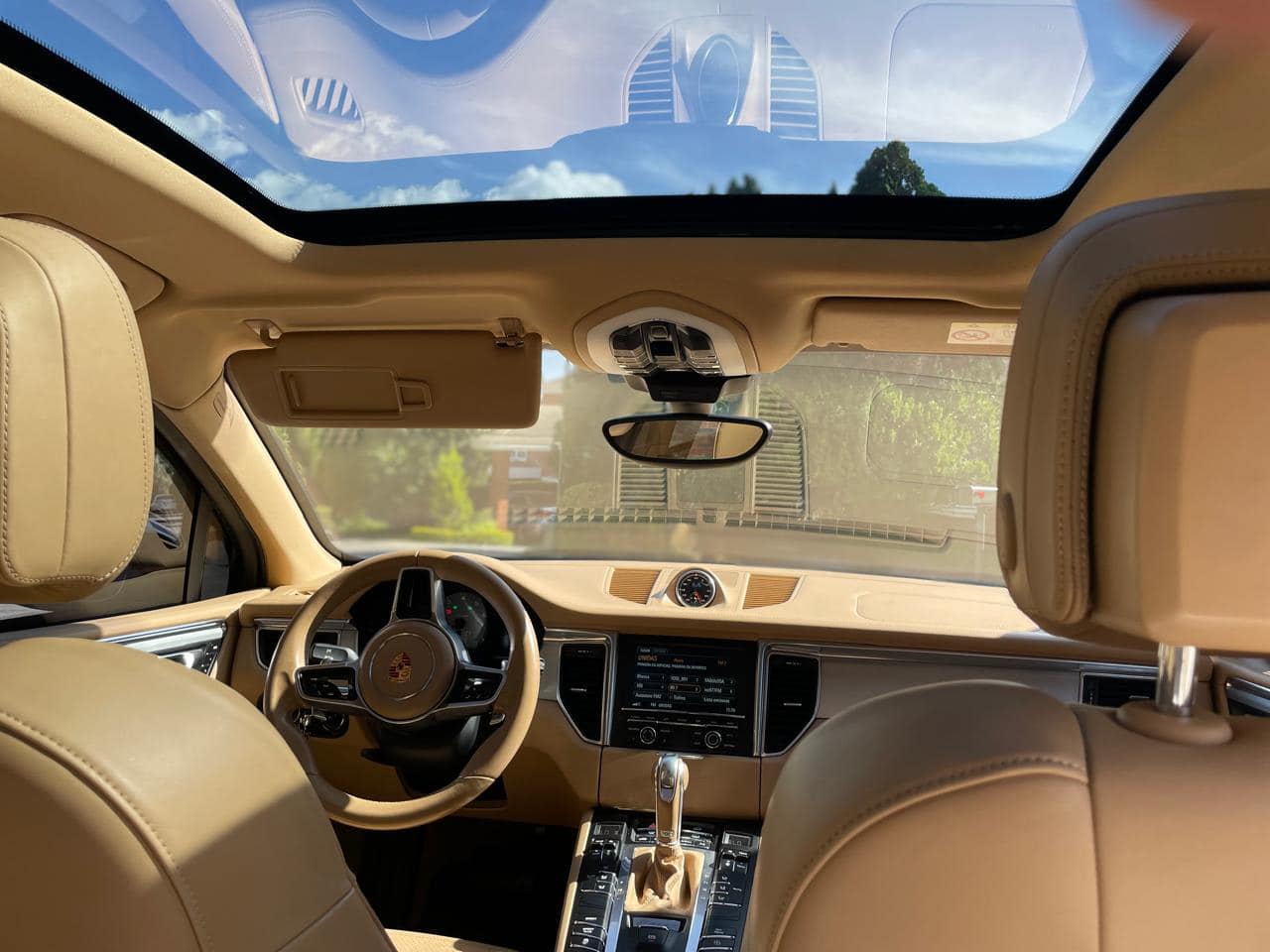 PorscheMacan (4)