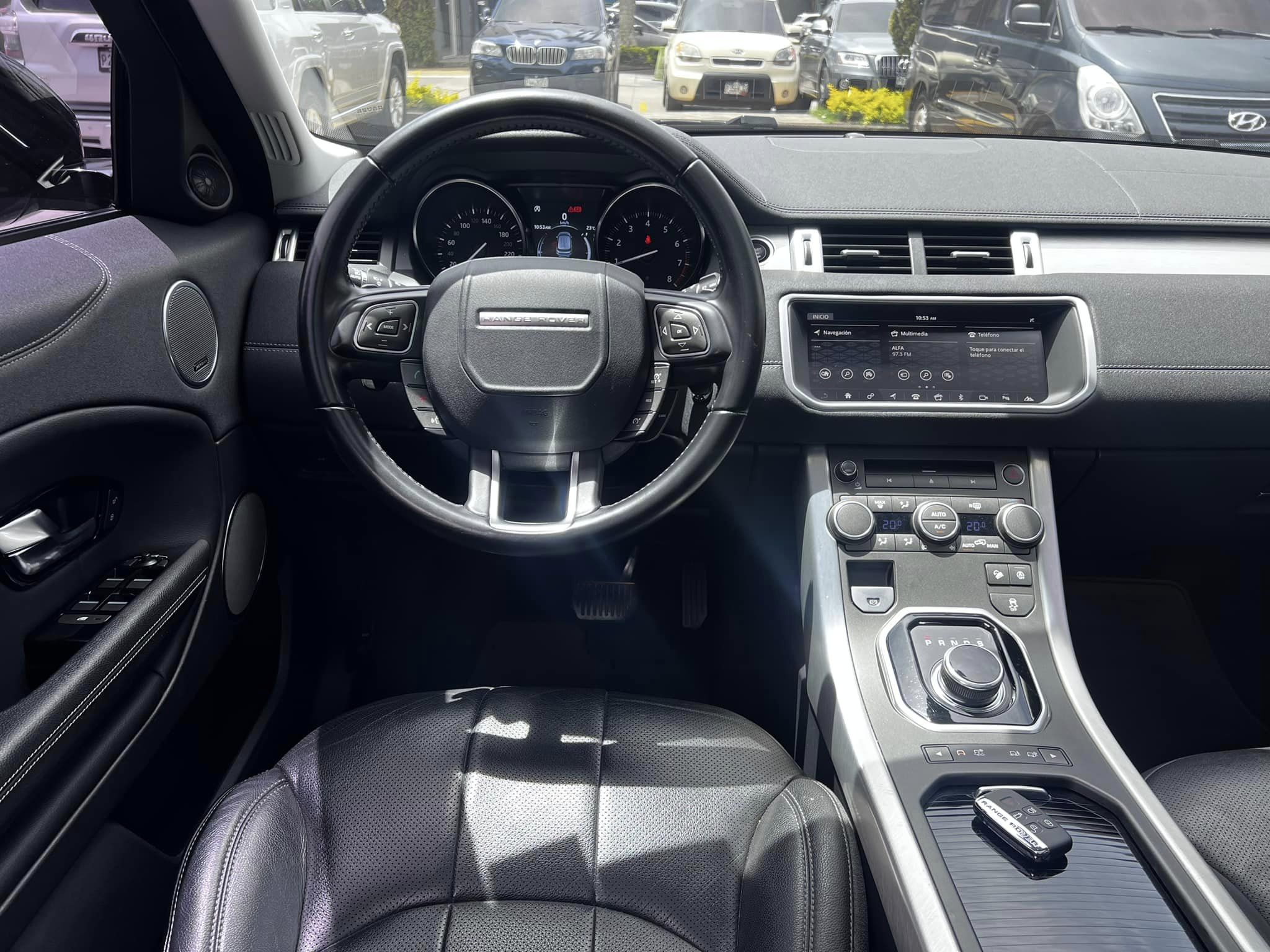 EVOQUE (6)