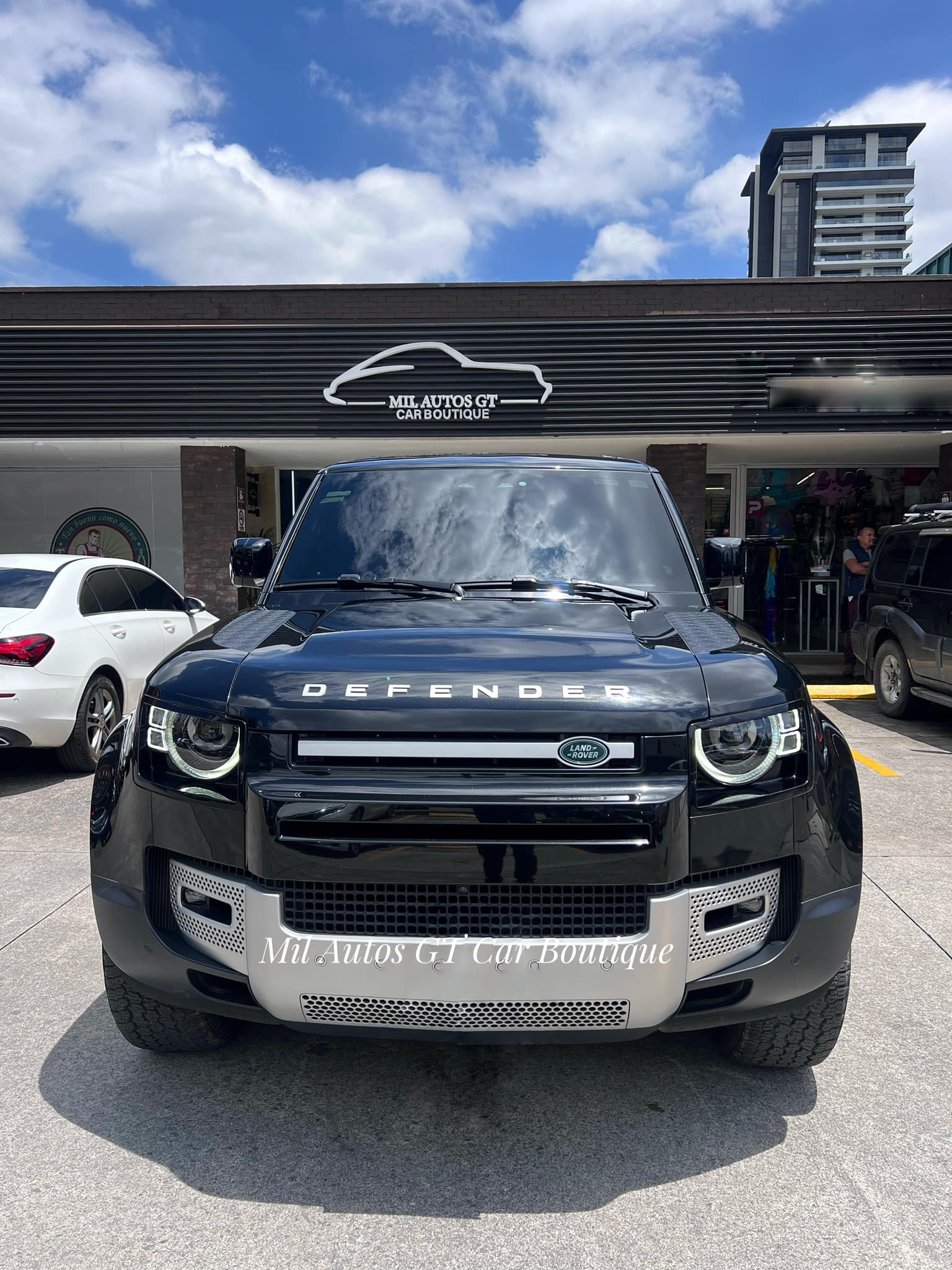 Land Rover (12)
