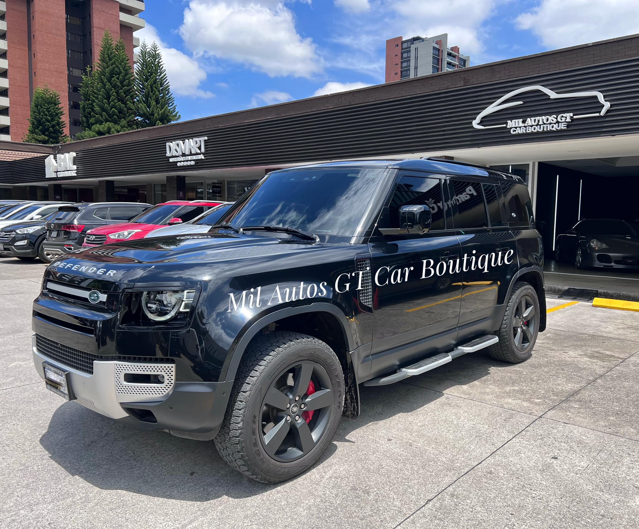 Land Rover Defender