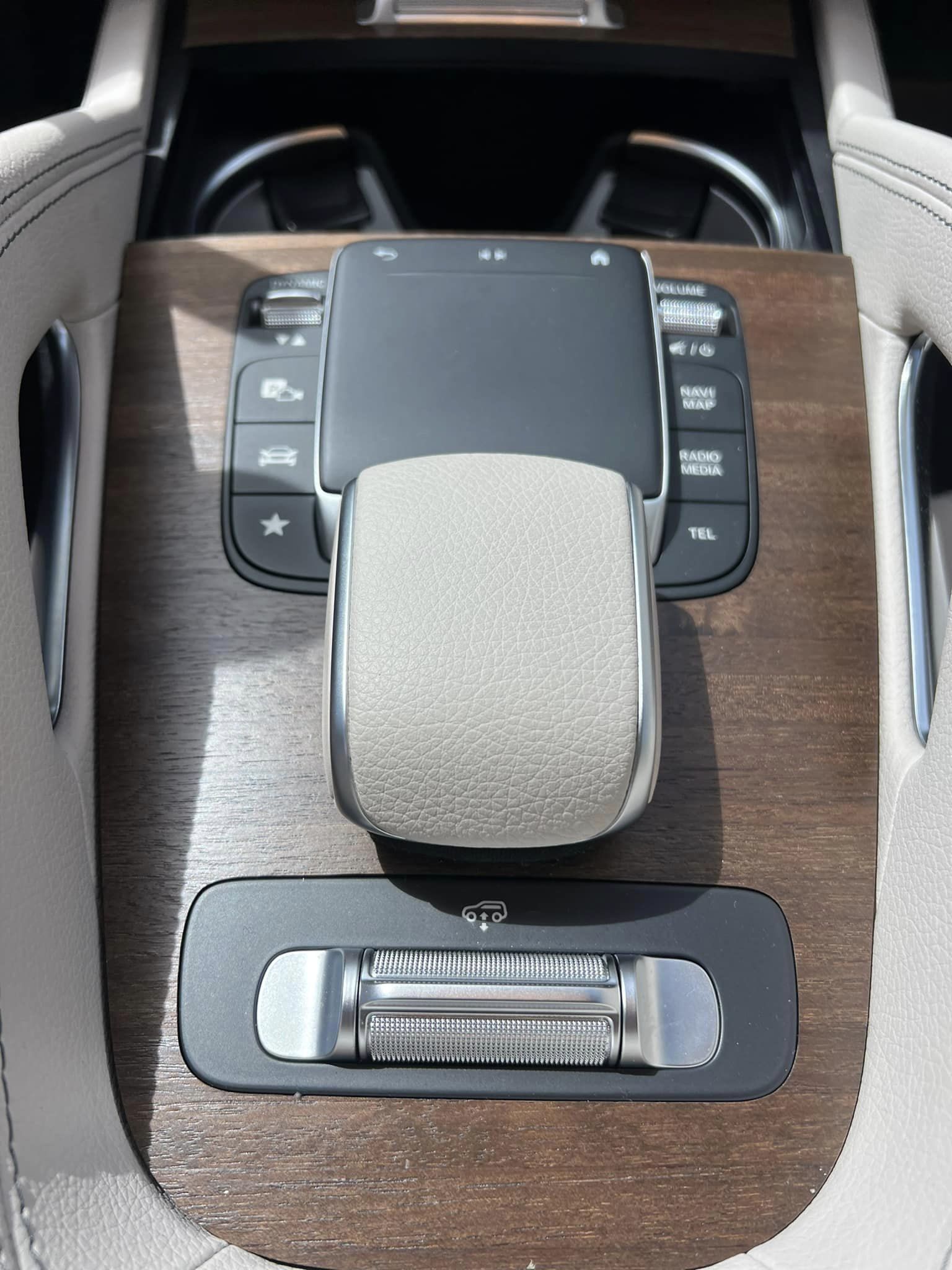 Mercedes Benz (13)