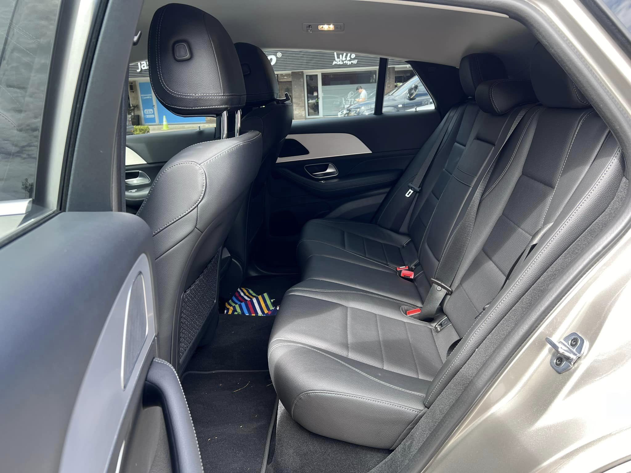 MercedesBenz (1)