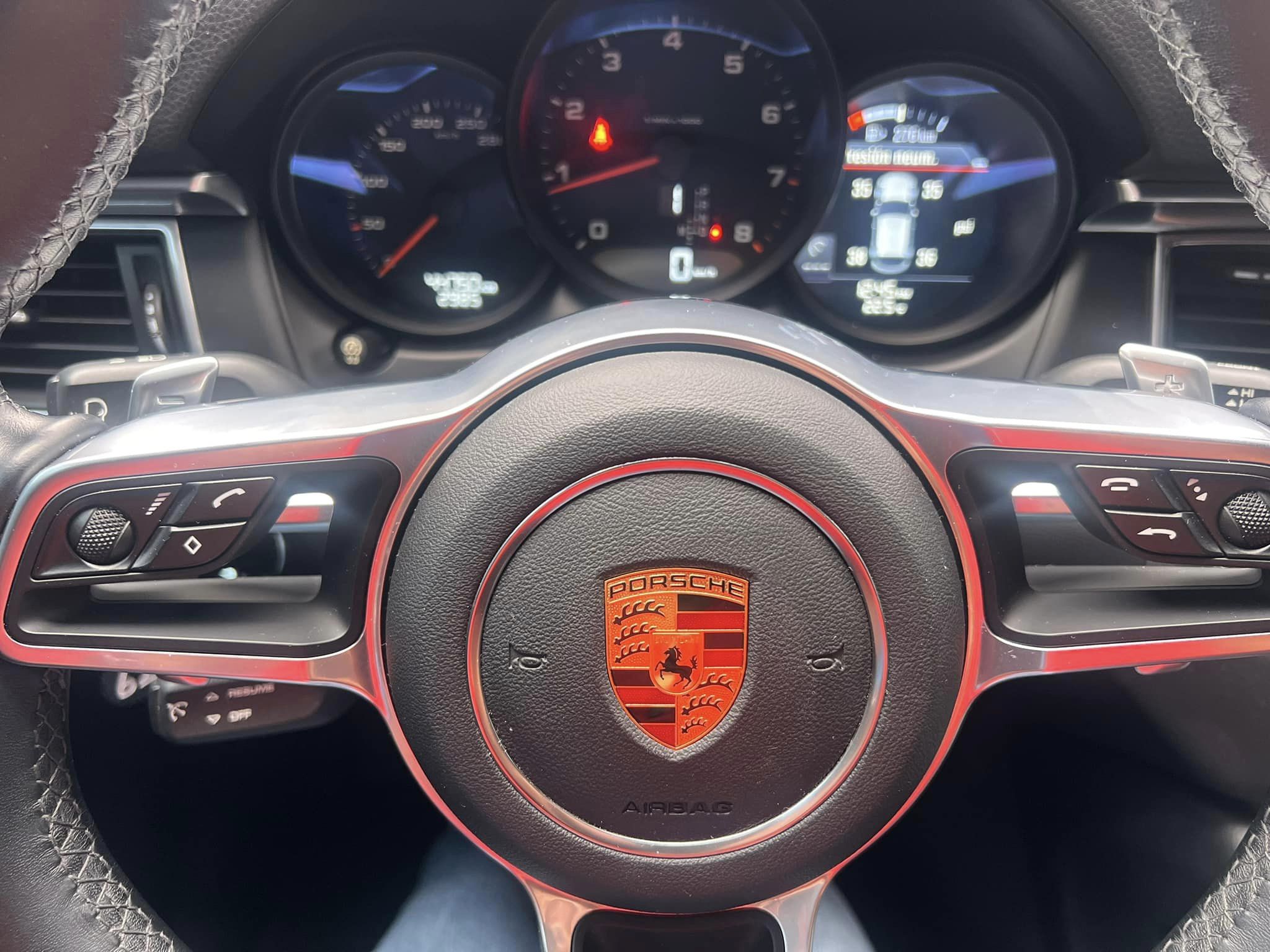 Porsche Macan (5)