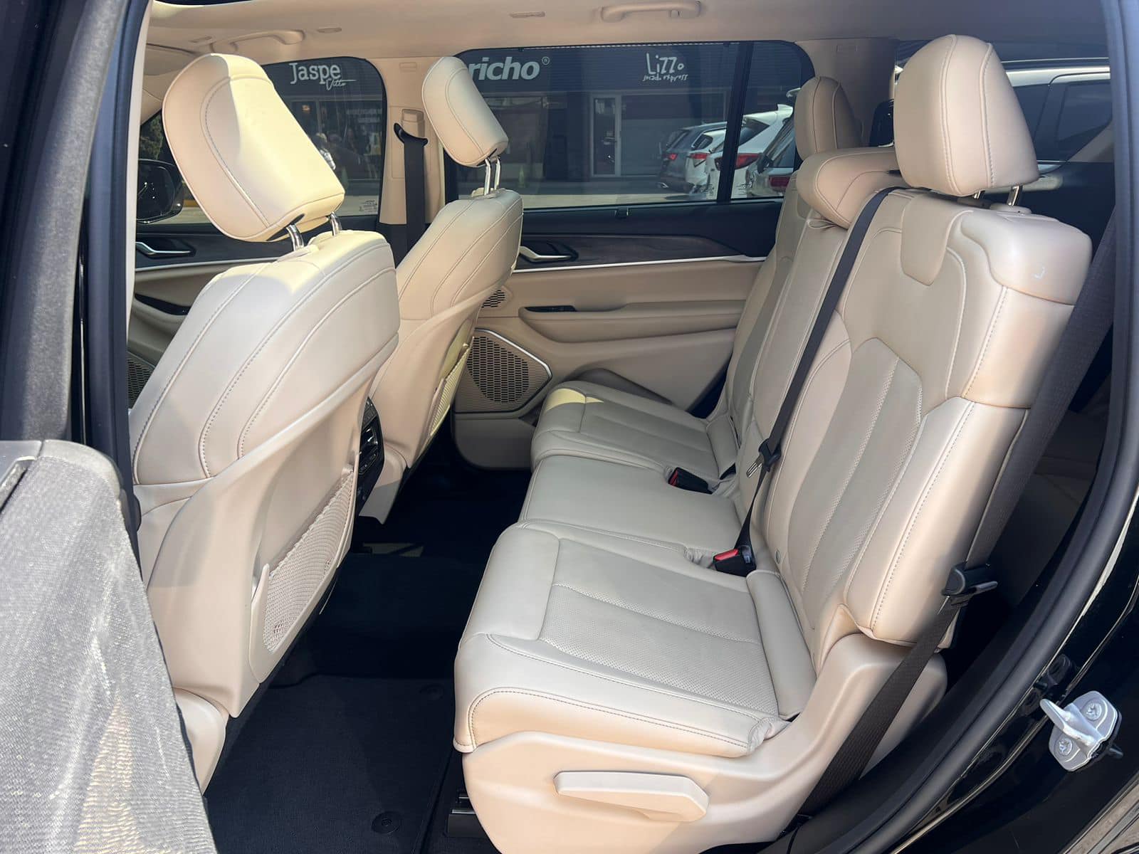 Jeep cherokee (8)