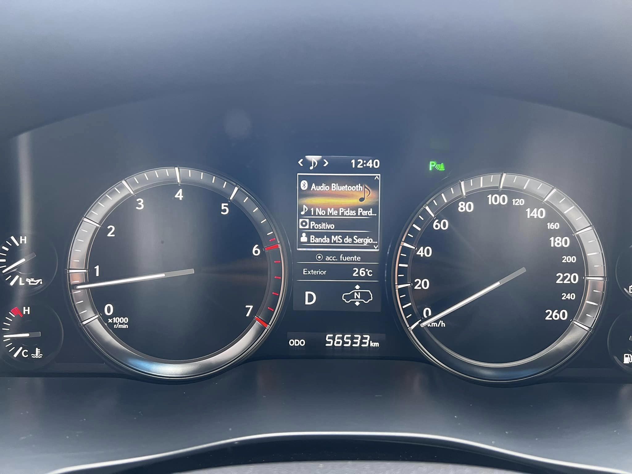 Lexus (15)