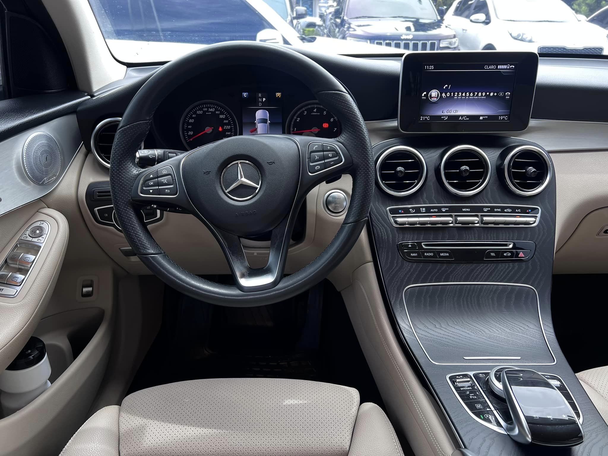 MercdesBenz (13)