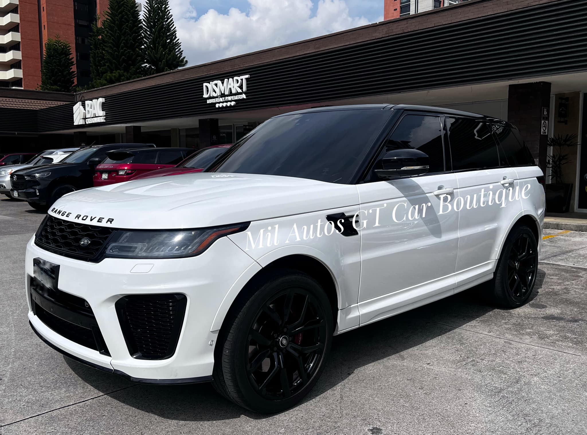 Range Rover SVR