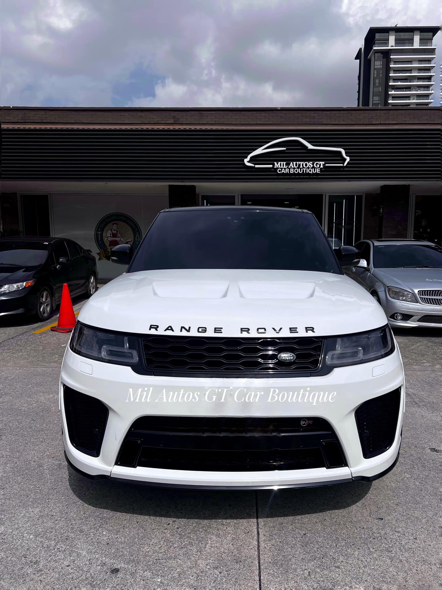 Range Rover (3)