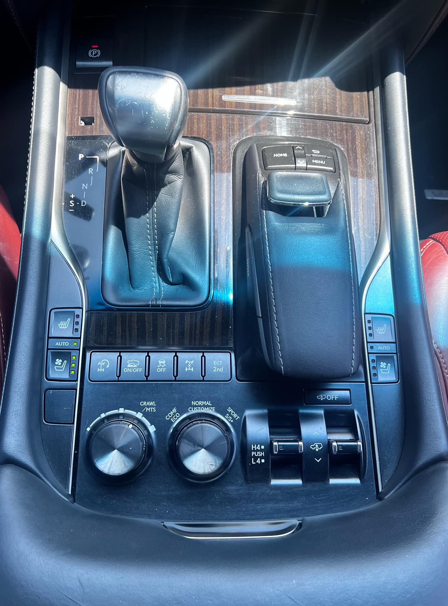Lexus (9)