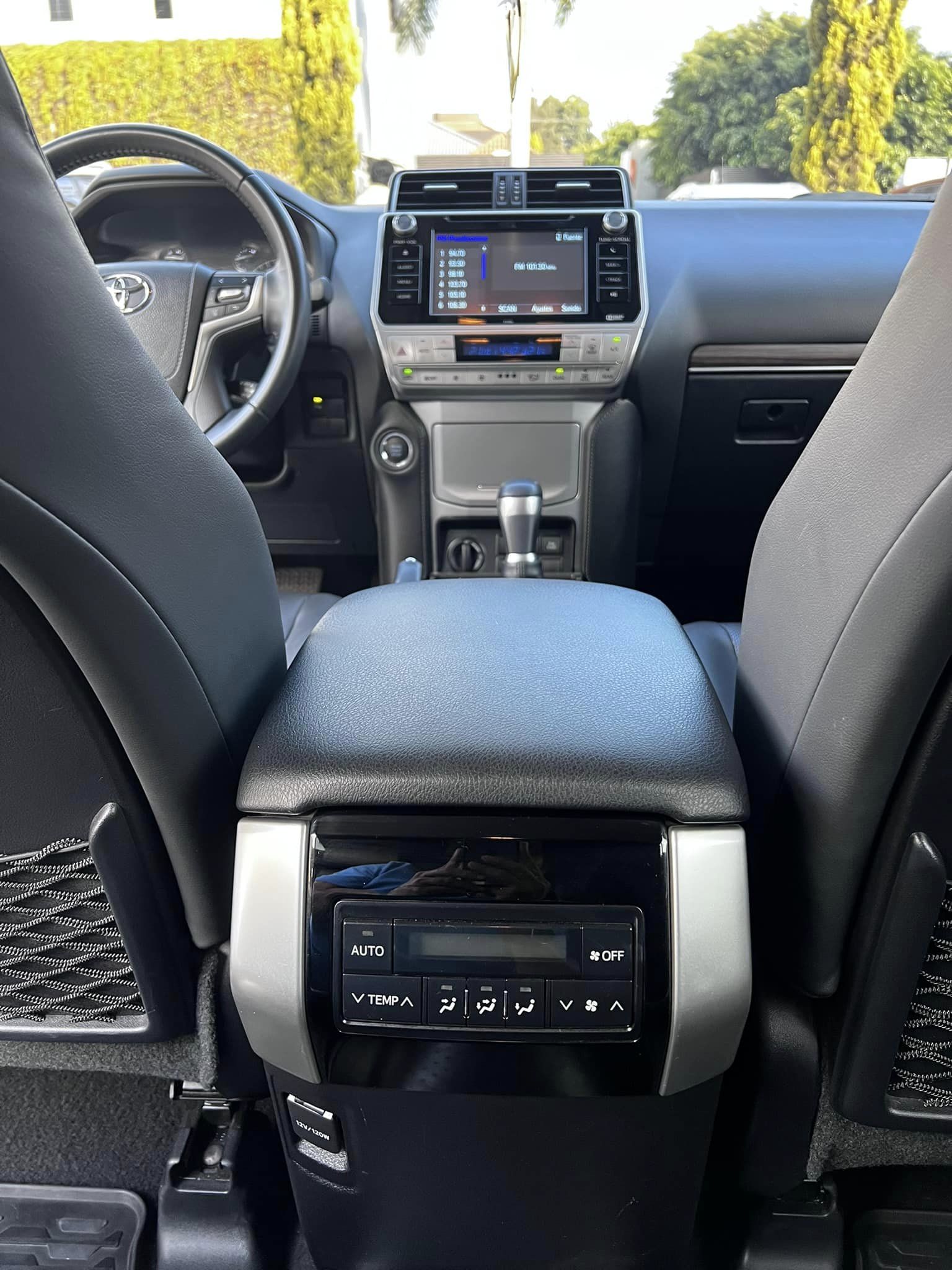 Toyota prado (8)