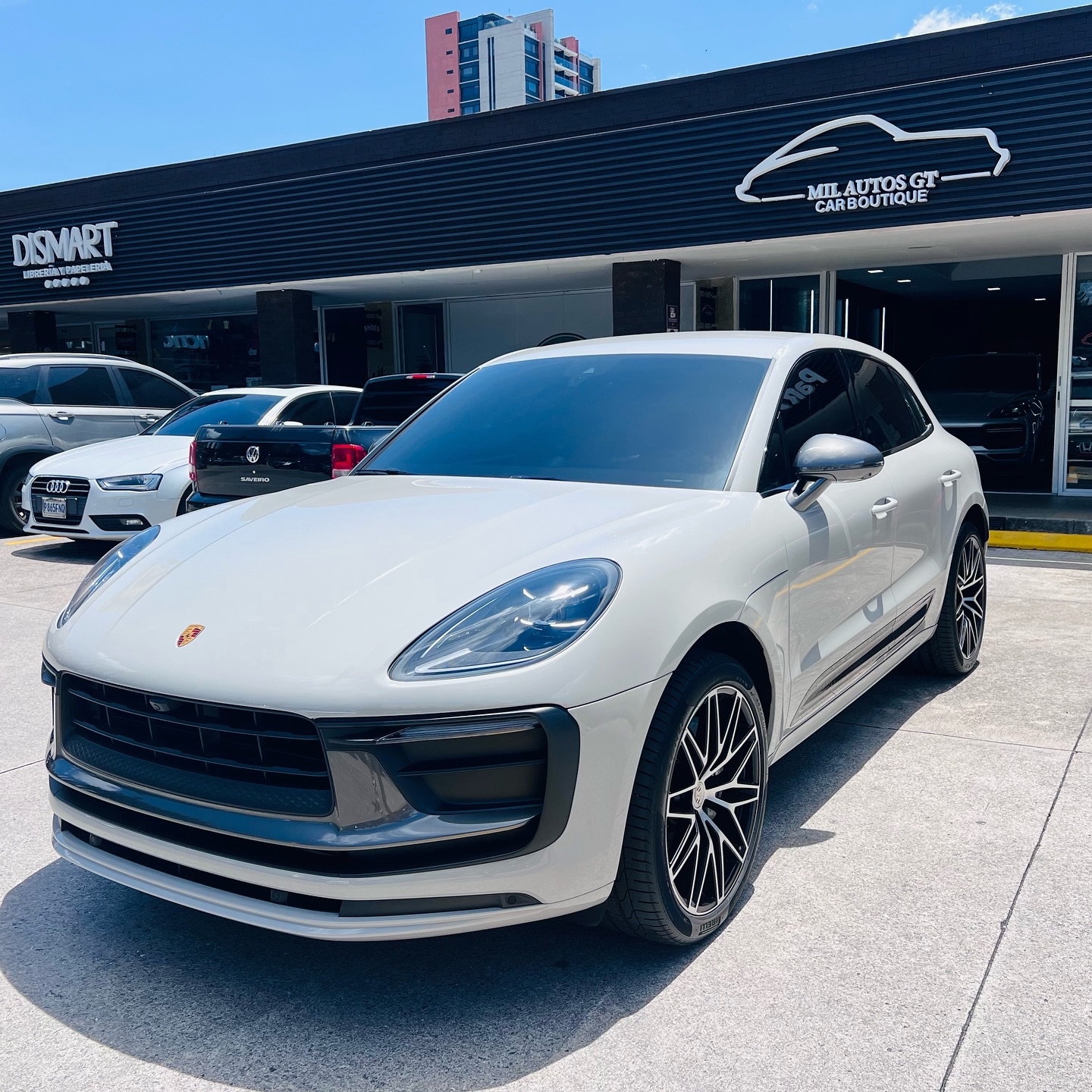 Porsche Macan T