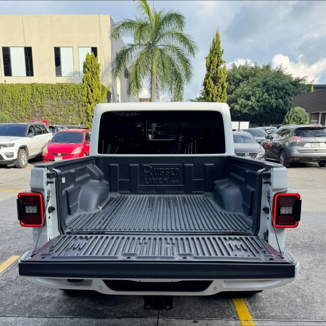 564564844_18329378548232058_5389280225884321463_n