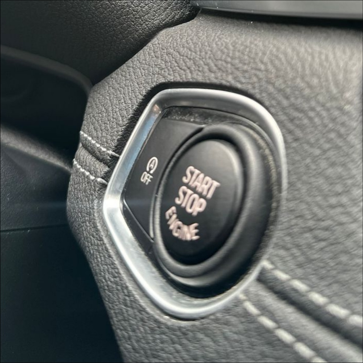 565504358_18329612545232058_8683806231920436787_n