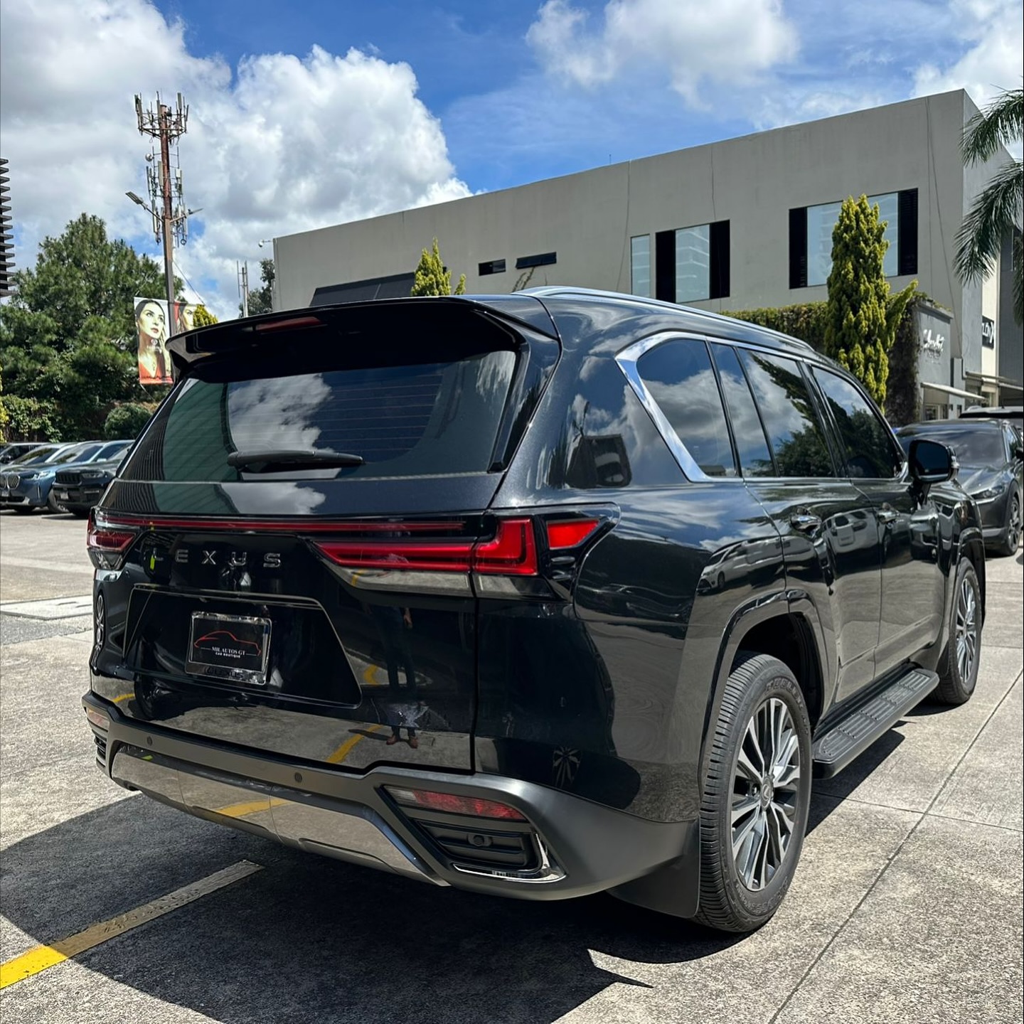 565645502_18330333295232058_5685477215751623830_n