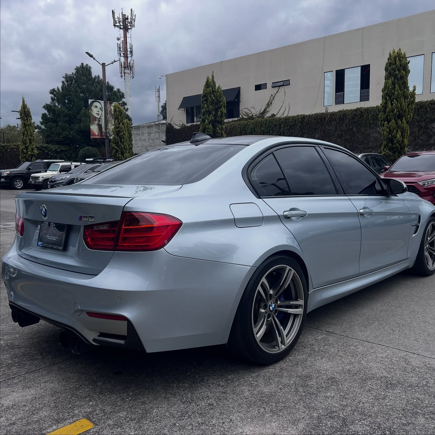 572957102_18331925332232058_5012826374610909039_n