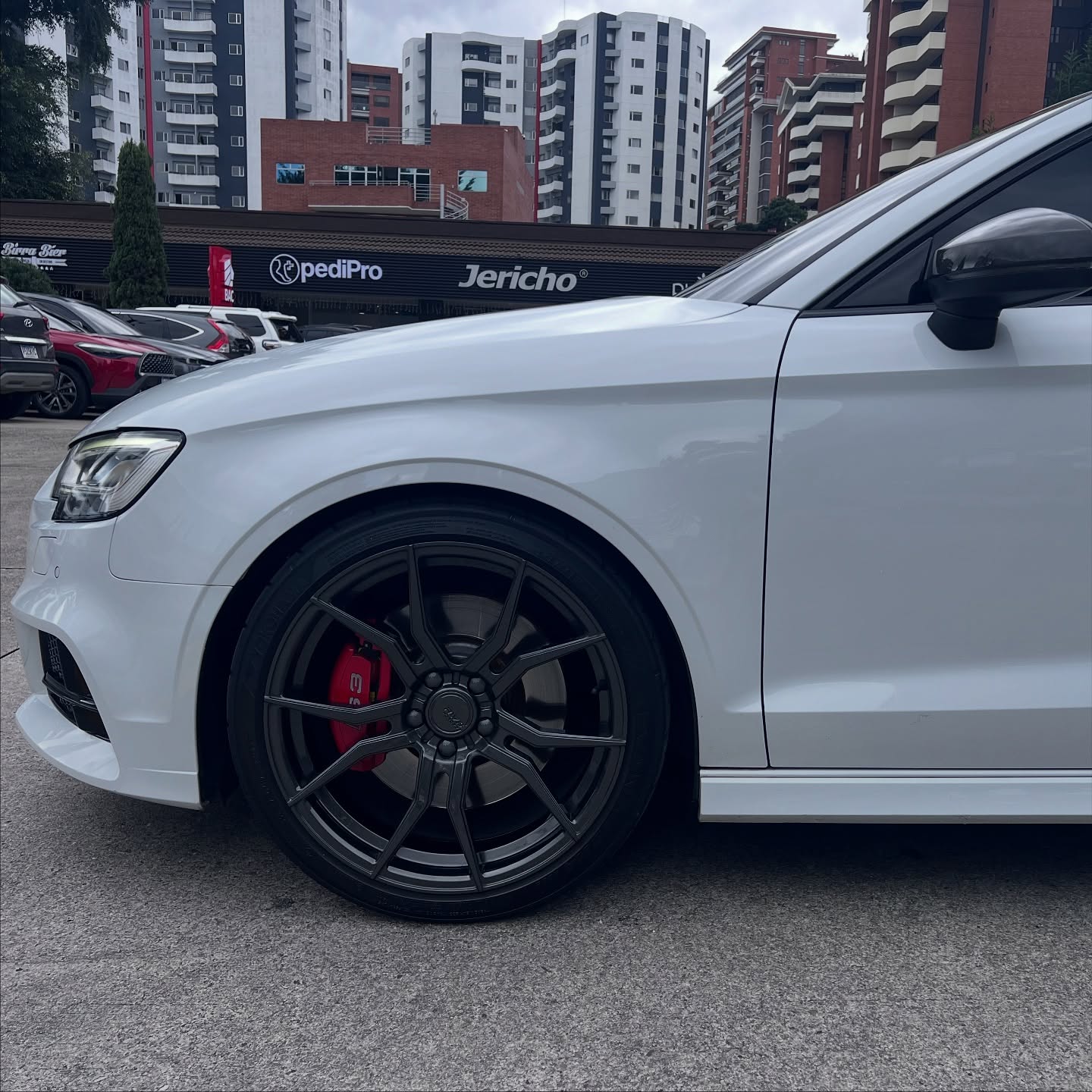 573871310_18332091769232058_5872272380532462957_n