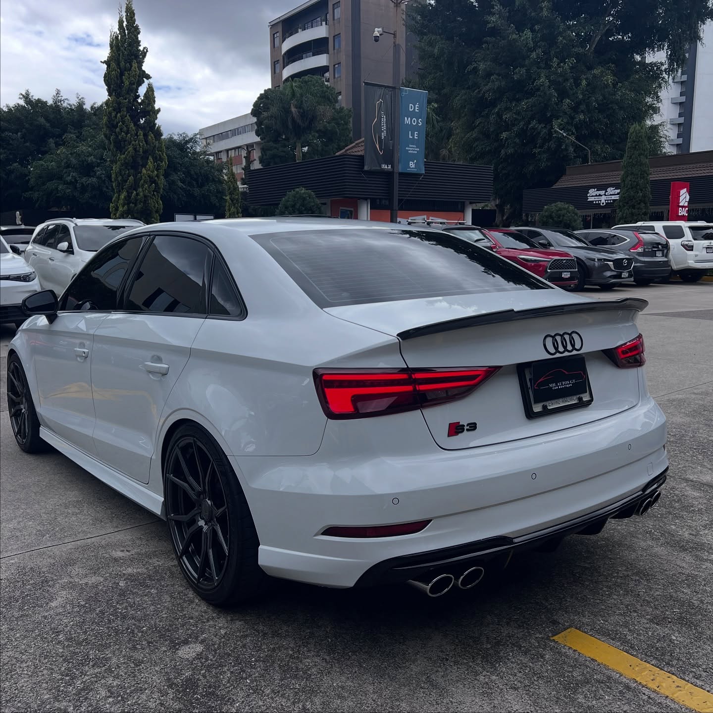 574689968_18332091778232058_3672966149689207358_n