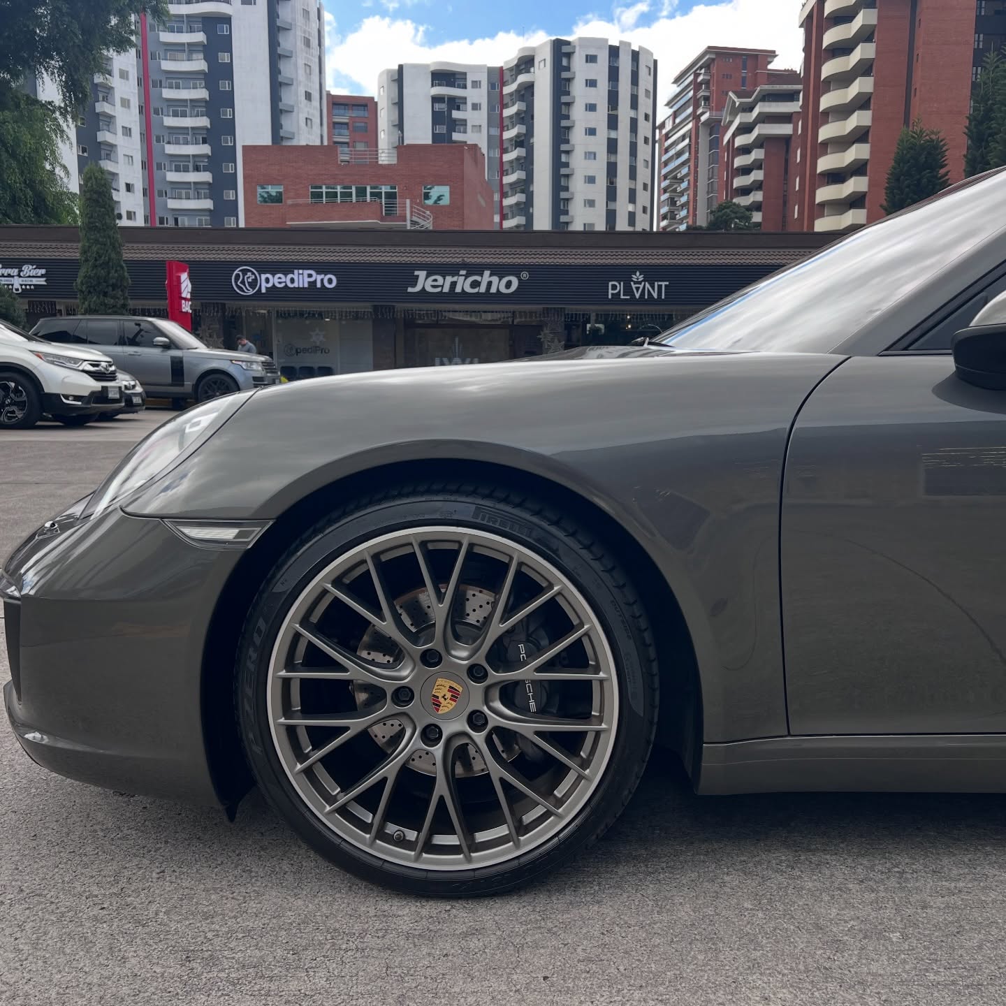 587156095_18337293793232058_1255212741102704704_n