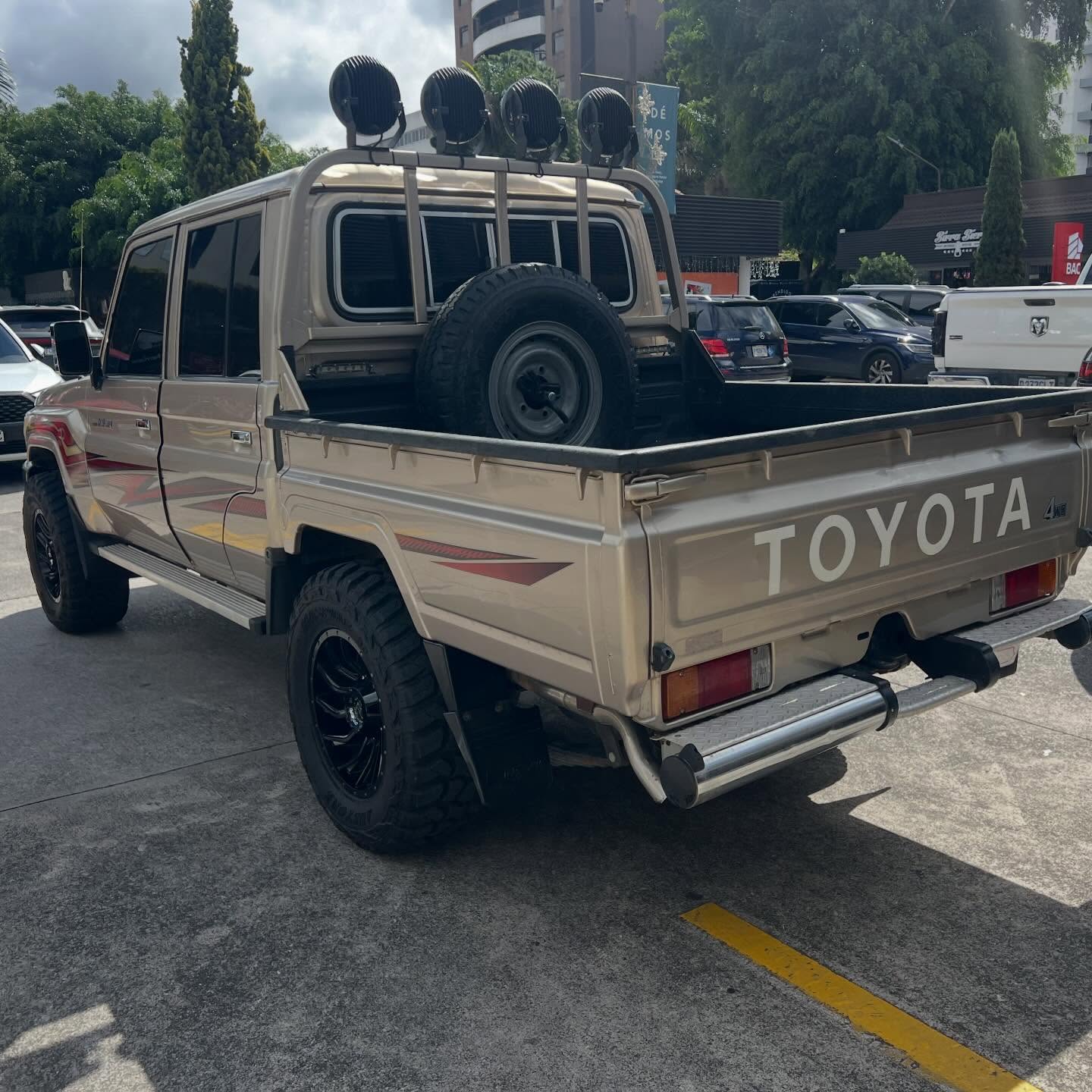 607418772_18339517801232058_7354031748502807755_n