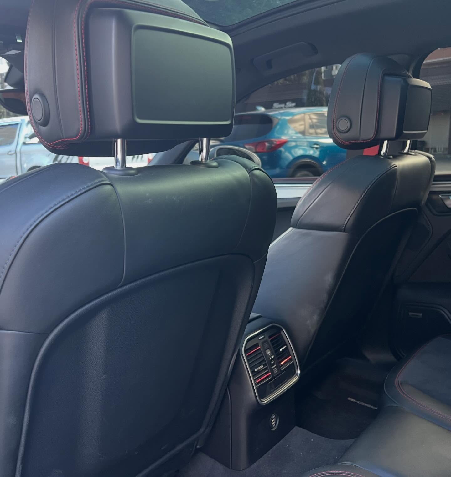 617386111_18341360908232058_5356703398969369004_n