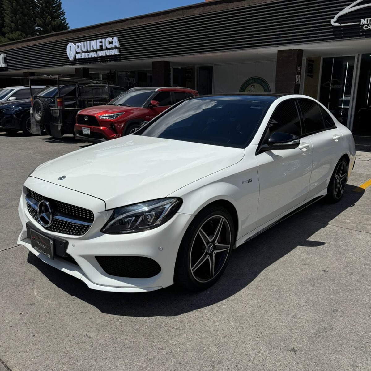 Mercedes Benz C200