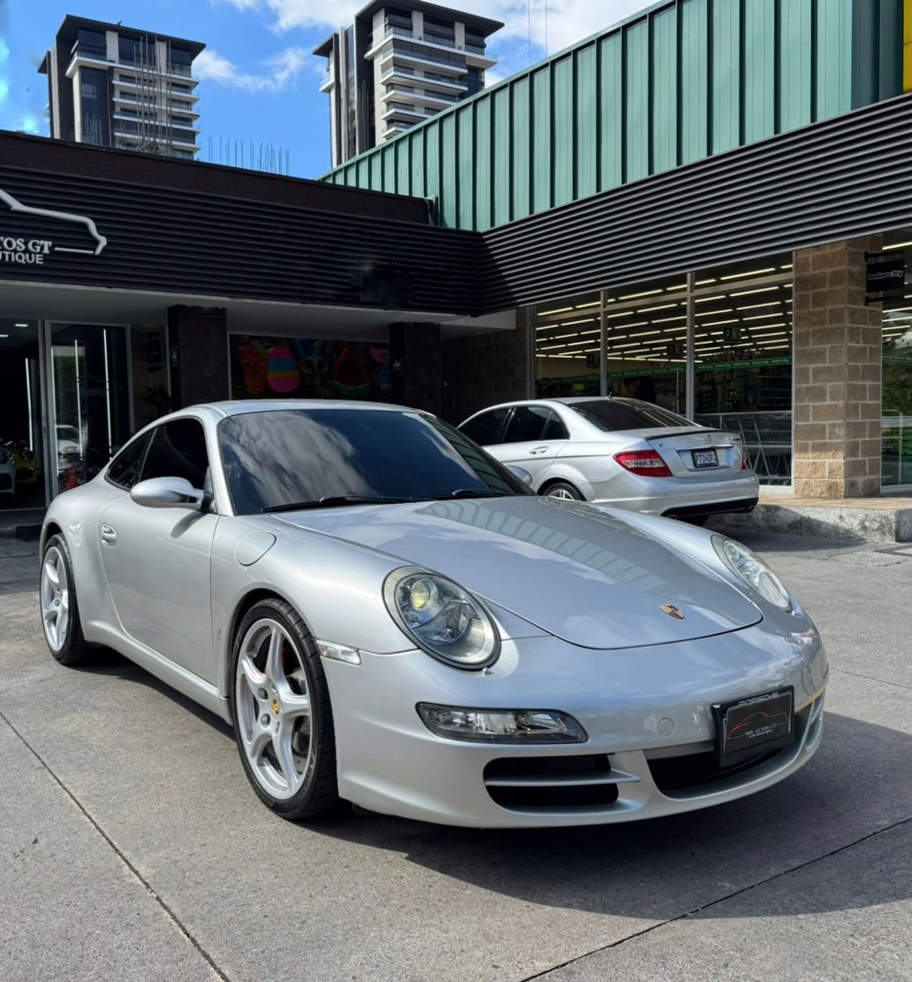 652119865_18349118677232058_1112223356133971851_n